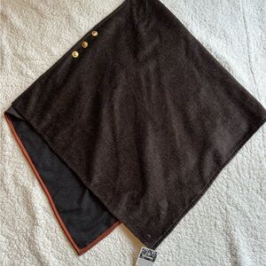 NWT Outside Designworks Cape w/Buttons Cashmere Camel Blend Silk Trim Made in US